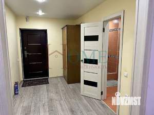 Студия квартира, на длительный срок, 35м2, 26/27 этаж