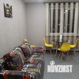 2-к квартира, посуточно, 39м2, 11/13 этаж