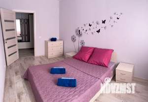 2-к квартира, посуточно, 37м2, 14/16 этаж