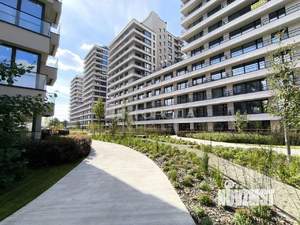 Студия квартира, на длительный срок, 38м2, 10/18 этаж