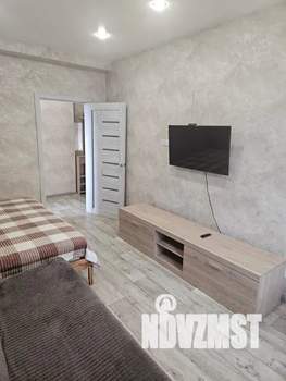 1-к квартира, посуточно, 33м2, 8/12 этаж