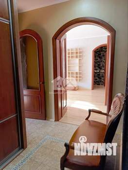 4-к квартира, на длительный срок, 200м2, 6/11 этаж