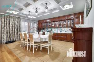 3-к квартира, на длительный срок, 140м2, 2/9 этаж
