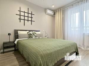 Студия квартира, посуточно, 30м2, 22/25 этаж