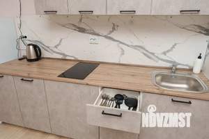 Студия квартира, посуточно, 30м2, 6/24 этаж