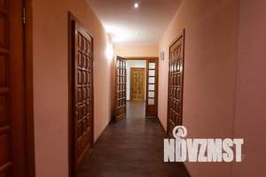 2-к квартира, посуточно, 55м2, 1/5 этаж