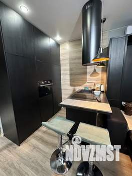 Студия квартира, посуточно, 35м2, 18/20 этаж