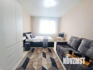 1-к квартира, посуточно, 42м2, 23/25 этаж