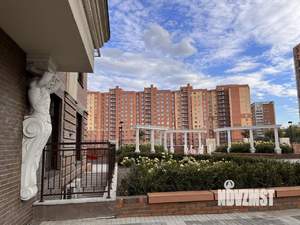 Студия квартира, посуточно, 40м2, 17/25 этаж