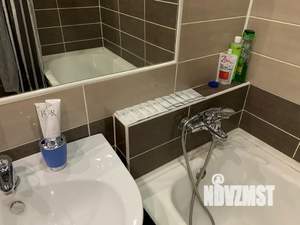 Студия квартира, посуточно, 30м2, 2/25 этаж