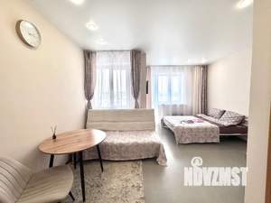 Студия квартира, посуточно, 27м2, 3/3 этаж
