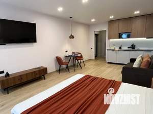 Студия квартира, посуточно, 40м2, 14/25 этаж