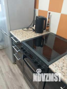 1-к квартира, посуточно, 35м2, 6/9 этаж