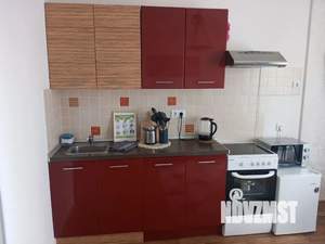 Студия квартира, посуточно, 30м2, 10/25 этаж