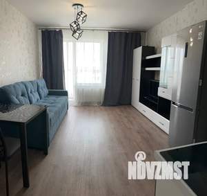 Студия квартира, посуточно, 28м2, 18/18 этаж