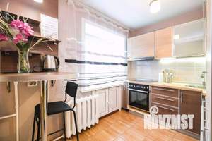 1-к квартира, посуточно, 48м2, 1/1 этаж