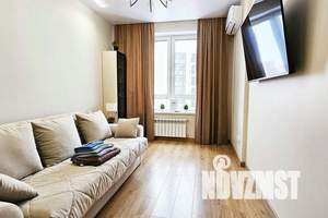 1-к квартира, посуточно, 45м2, 13/25 этаж