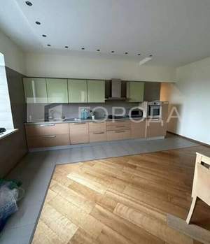 4-к квартира, на длительный срок, 196м2, 6/9 этаж