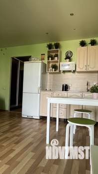 Студия квартира, посуточно, 30м2, 12/18 этаж