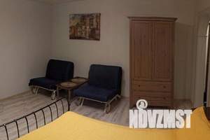 1-к квартира, посуточно, 40м2, 1/10 этаж