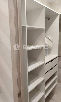 1-к квартира, на длительный срок, 49м2, 8/10 этаж