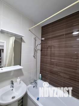 Студия квартира, посуточно, 30м2, 12/17 этаж