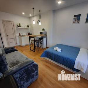 Студия квартира, посуточно, 25м2, 1/19 этаж