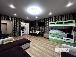 Студия квартира, на длительный срок, 39м2, 1/10 этаж