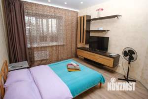 1-к квартира, посуточно, 38м2, 1/1 этаж