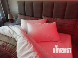 Студия квартира, посуточно, 40м2, 21/25 этаж