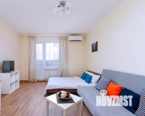 1-к квартира, посуточно, 35м2, 14/25 этаж