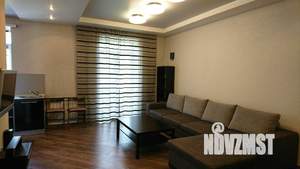 1-к квартира, посуточно, 52м2, 1/1 этаж