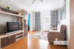 2-к квартира, посуточно, 54м2, 1/1 этаж