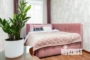 1-к квартира, посуточно, 48м2, 1/1 этаж