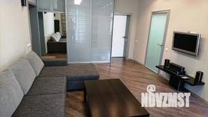 1-к квартира, посуточно, 52м2, 1/1 этаж