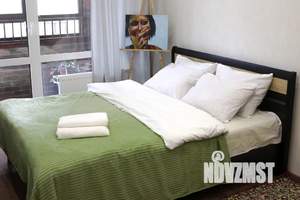 1-к квартира, посуточно, 41м2, 12/25 этаж