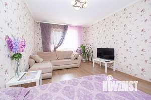 1-к квартира, посуточно, 55м2, 1/1 этаж