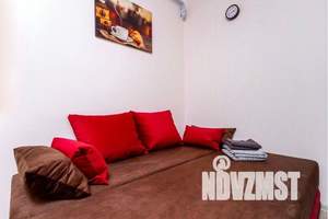 1-к квартира, посуточно, 18м2, 1/5 этаж
