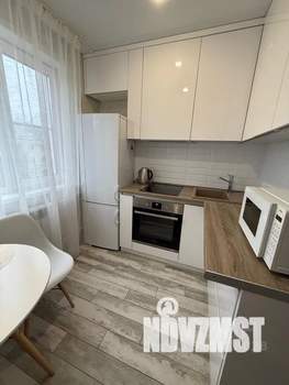 1-к квартира, посуточно, 32м2, 4/4 этаж