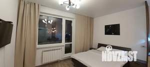 Студия квартира, посуточно, 25м2, 18/25 этаж