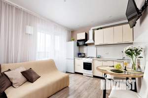 Студия квартира, посуточно, 28м2, 2/18 этаж