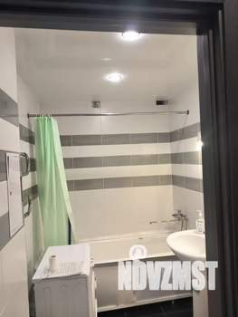 Студия квартира, посуточно, 32м2, 9/10 этаж