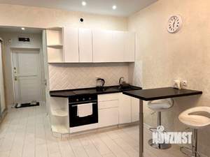 Студия квартира, посуточно, 40м2, 17/25 этаж