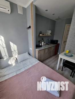 Студия квартира, посуточно, 13м2, 1/9 этаж