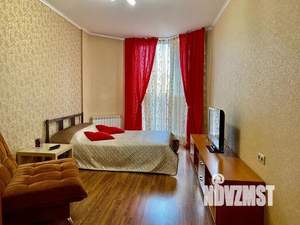 1-к квартира, посуточно, 43м2, 6/18 этаж