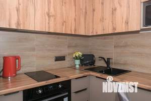 1-к квартира, посуточно, 42м2, 1/1 этаж