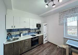 1-к квартира, на длительный срок, 42м2, 8/17 этаж