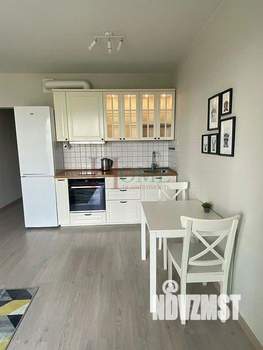 Студия квартира, на длительный срок, 27м2, 8/17 этаж