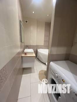 Студия квартира, посуточно, 30м2, 13/25 этаж