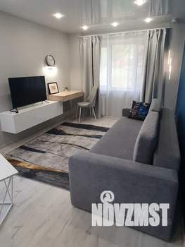 2-к квартира, посуточно, 42м2, 1/4 этаж